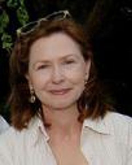 Kristen Lowman Headshot