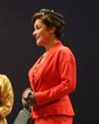 Diane Sutherland Headshot