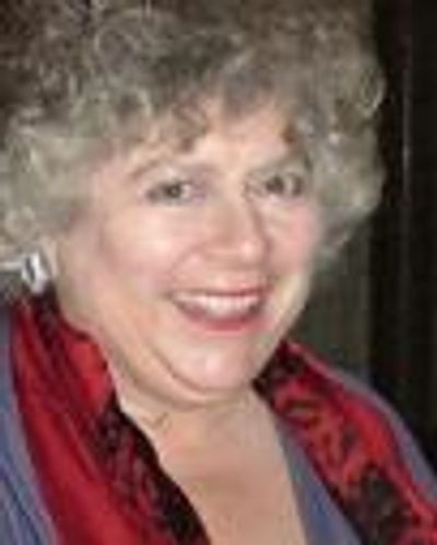 Miriam Margolyes Headshot
