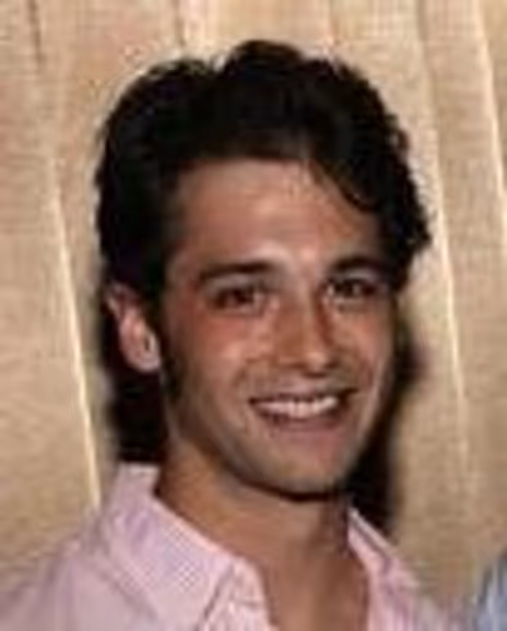 Joe Madragona Headshot