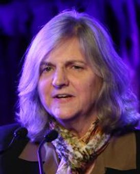 Mary Robinson Headshot