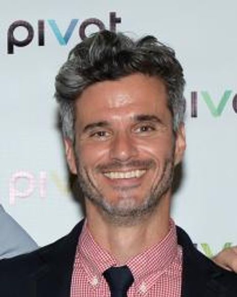 Evan Shapiro Headshot