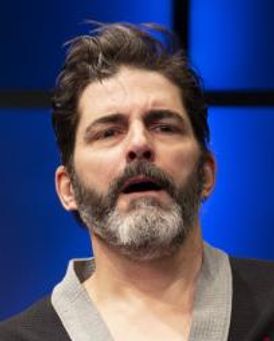 Robert Gomes Headshot