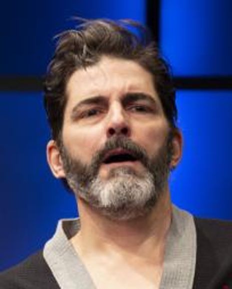 Robert Gomes Headshot