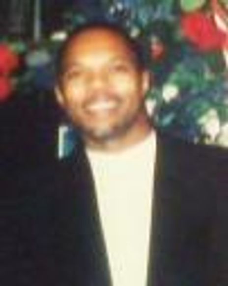 Kennl Hobson Headshot