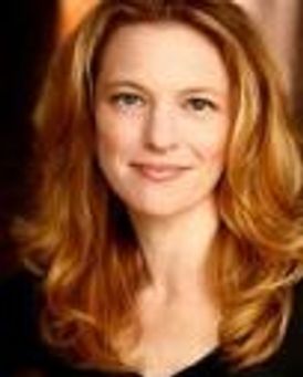 Fleur Phillips Headshot