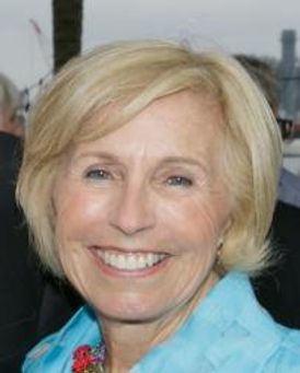 Sandy Smith Headshot