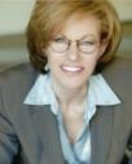 Annette Helde Headshot