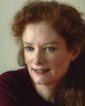 Lisa Pelikan Headshot