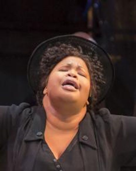 Gwendolyn Brown Headshot