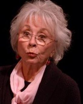 Carol Locatell Headshot