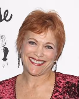 Joy Rinaldi Headshot