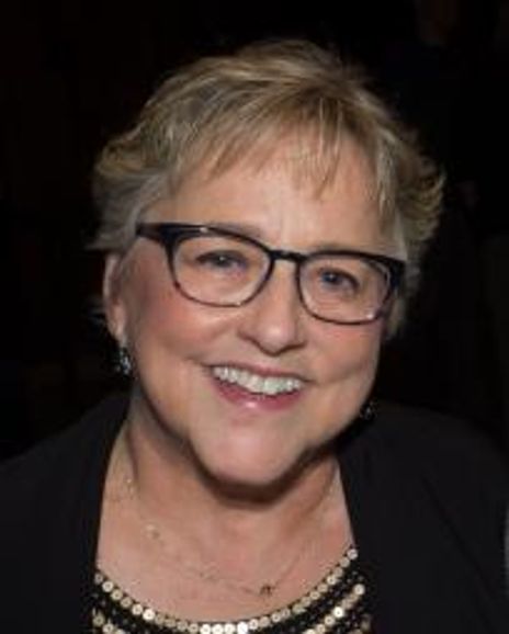 Mary Sullivan Headshot