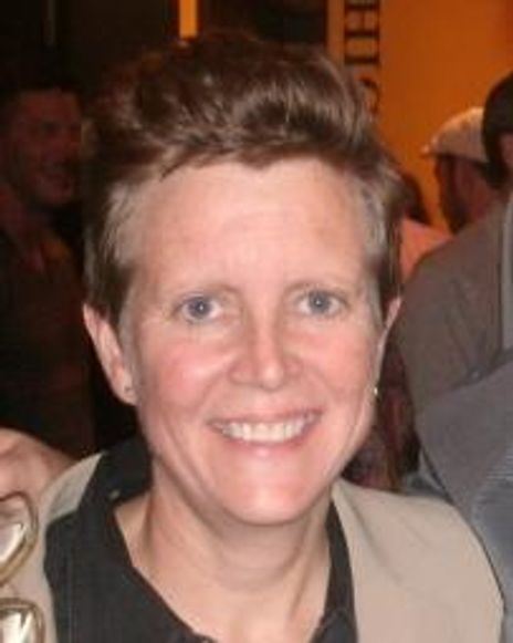 Bonnie Metzgar Headshot