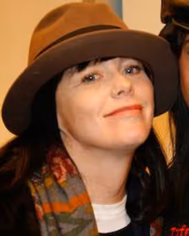 Kristen Vigard Headshot