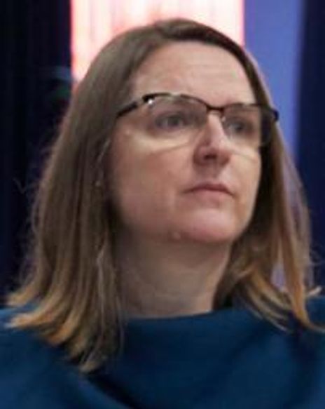 Brigid Larmour Headshot