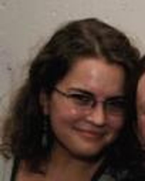 Annette Adamska Headshot