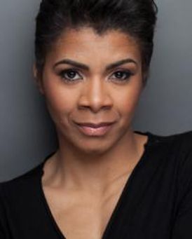 Andrea Patterson Headshot