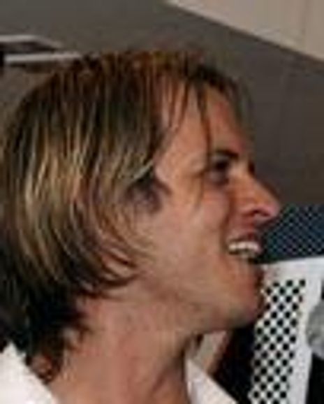 Daniel Thornton Headshot