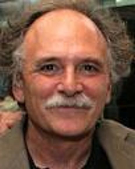 Willie Holtzman Headshot