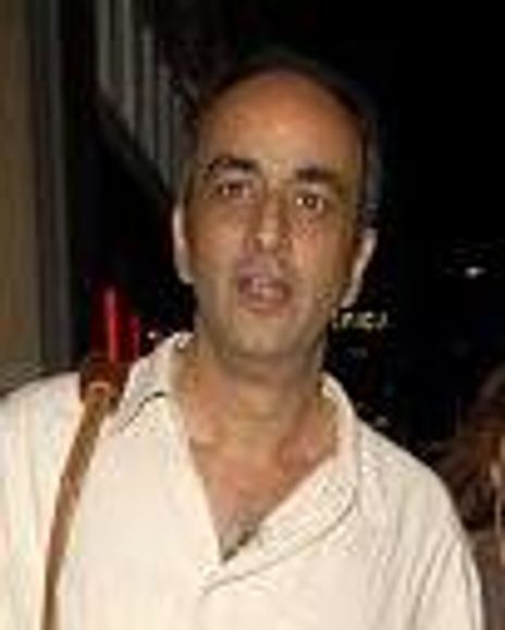 Art Malik Headshot