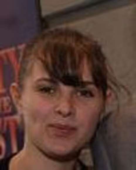Kate Feuer Headshot