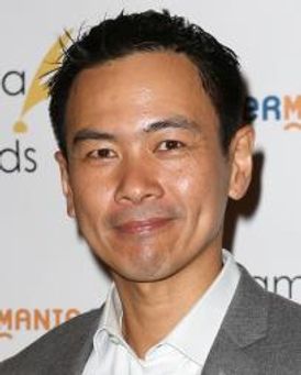 Joel de la Fuente Headshot