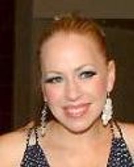 Kathleen Hennessey Headshot