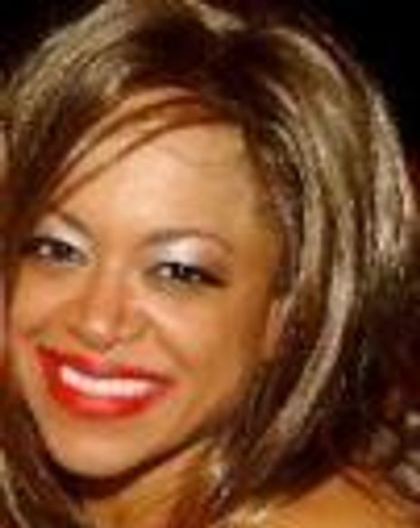 Stacy Francis Headshot