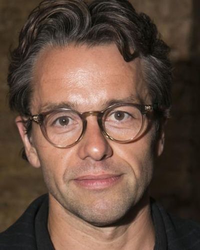 Julian Ovenden Headshot