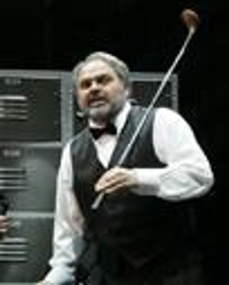 Laurence Ballard Headshot