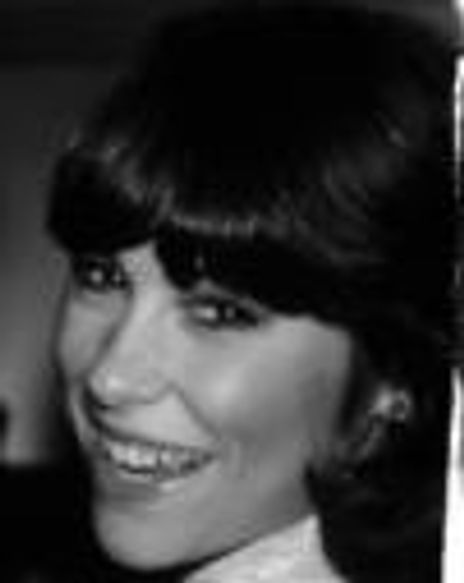 Diana Canova Headshot