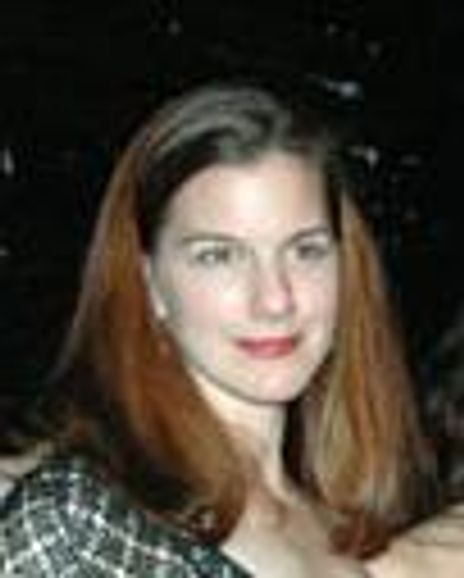 Jennifer Kathryn Marshall Headshot