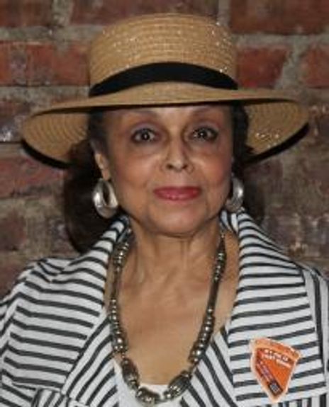 Marie Thomas Headshot