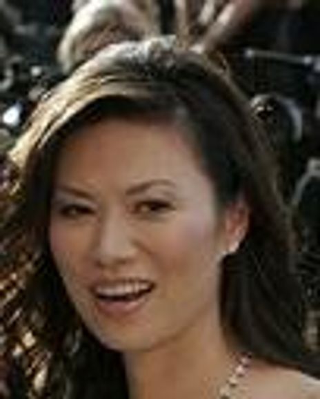 Wendy Deng Headshot