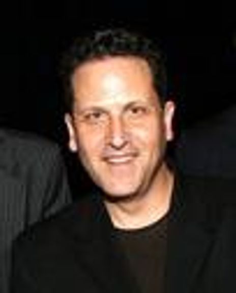 Elliott Forrest Headshot