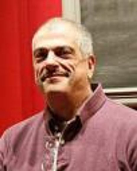 Edmund De Santis Headshot