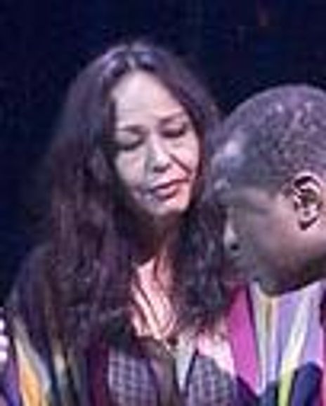 Yvonne Elliman Headshot