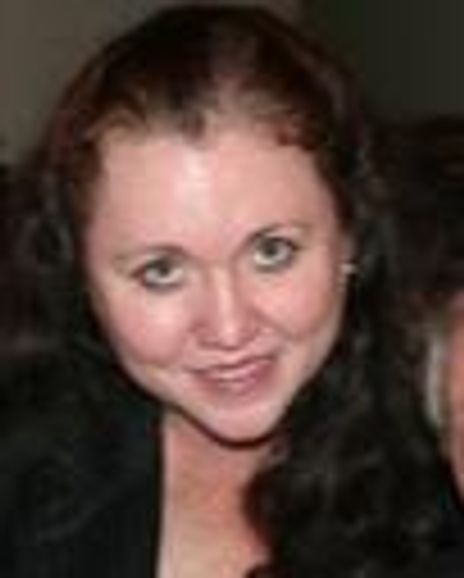 Susan Davison Headshot