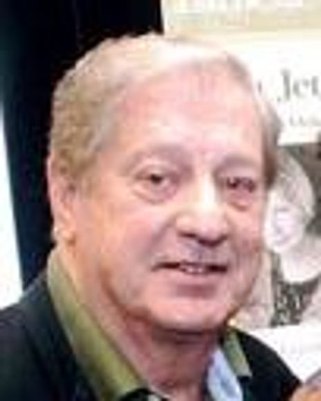 Ken Urmston Headshot