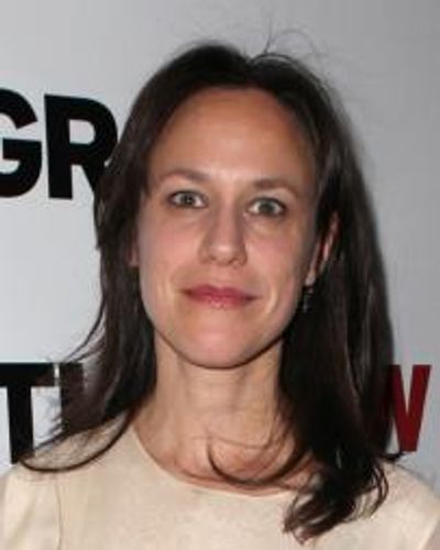 Stephanie Janssen Headshot