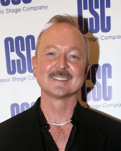 Benjamin Howes Headshot