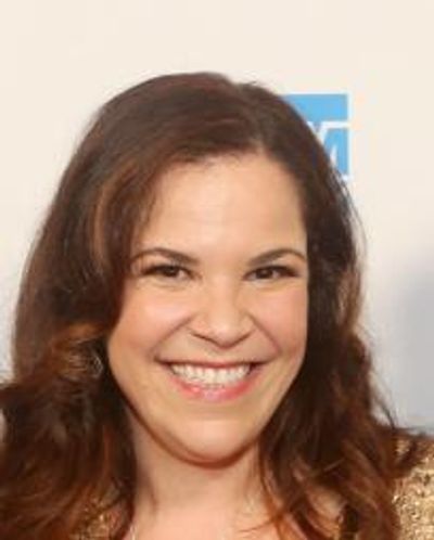 Lindsay Mendez Headshot
