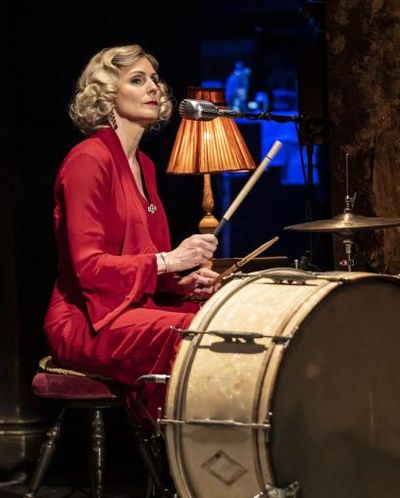 Rebecca Thornhill Headshot