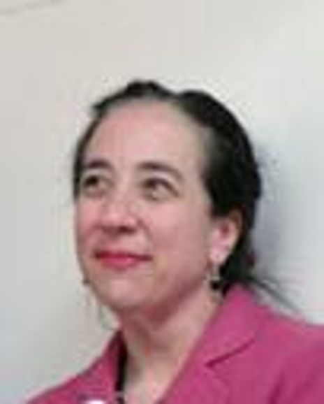 Diane Claussen Headshot