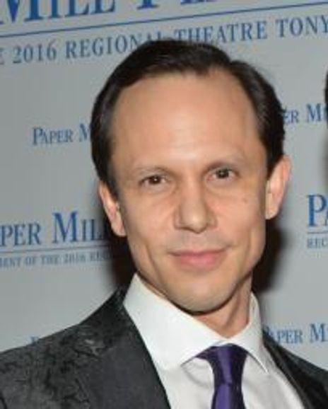 Matthew Schmidt Headshot