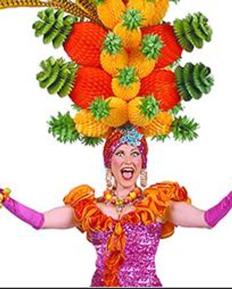 Jennifer Moore Headshot