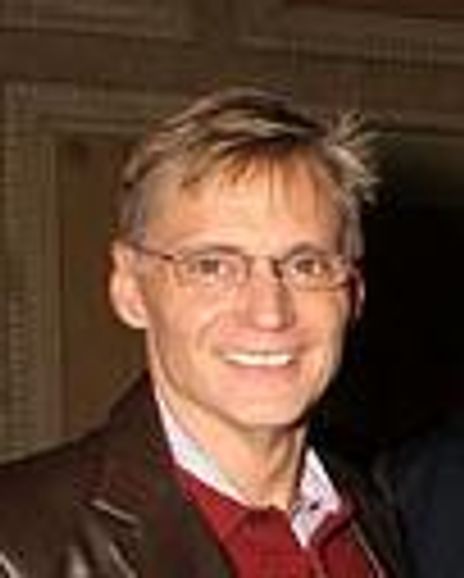 Chuck Fischer Headshot