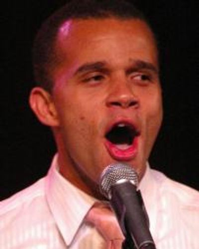 Justin Keyes Headshot