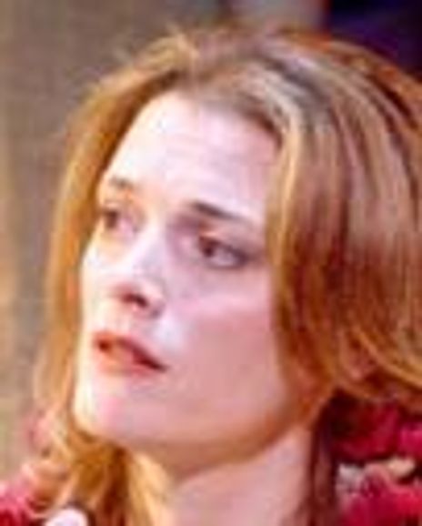 Christine Rea-Briskin Headshot